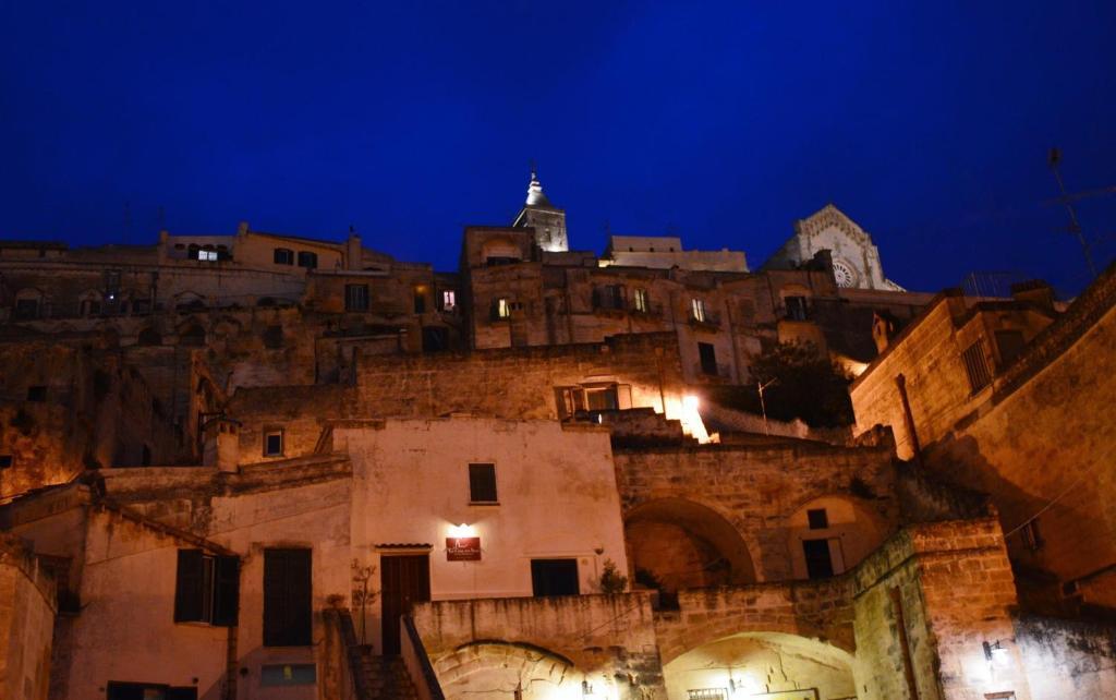 La Casa Nei Sassi Bed & Breakfast Matera Bagian luar foto